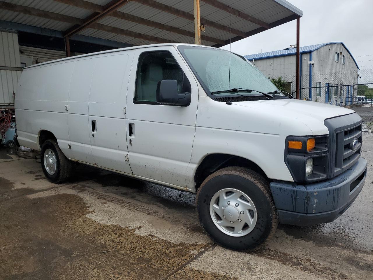 1FTNS2EW4DDB00996 2013 Ford Econoline E250 Van