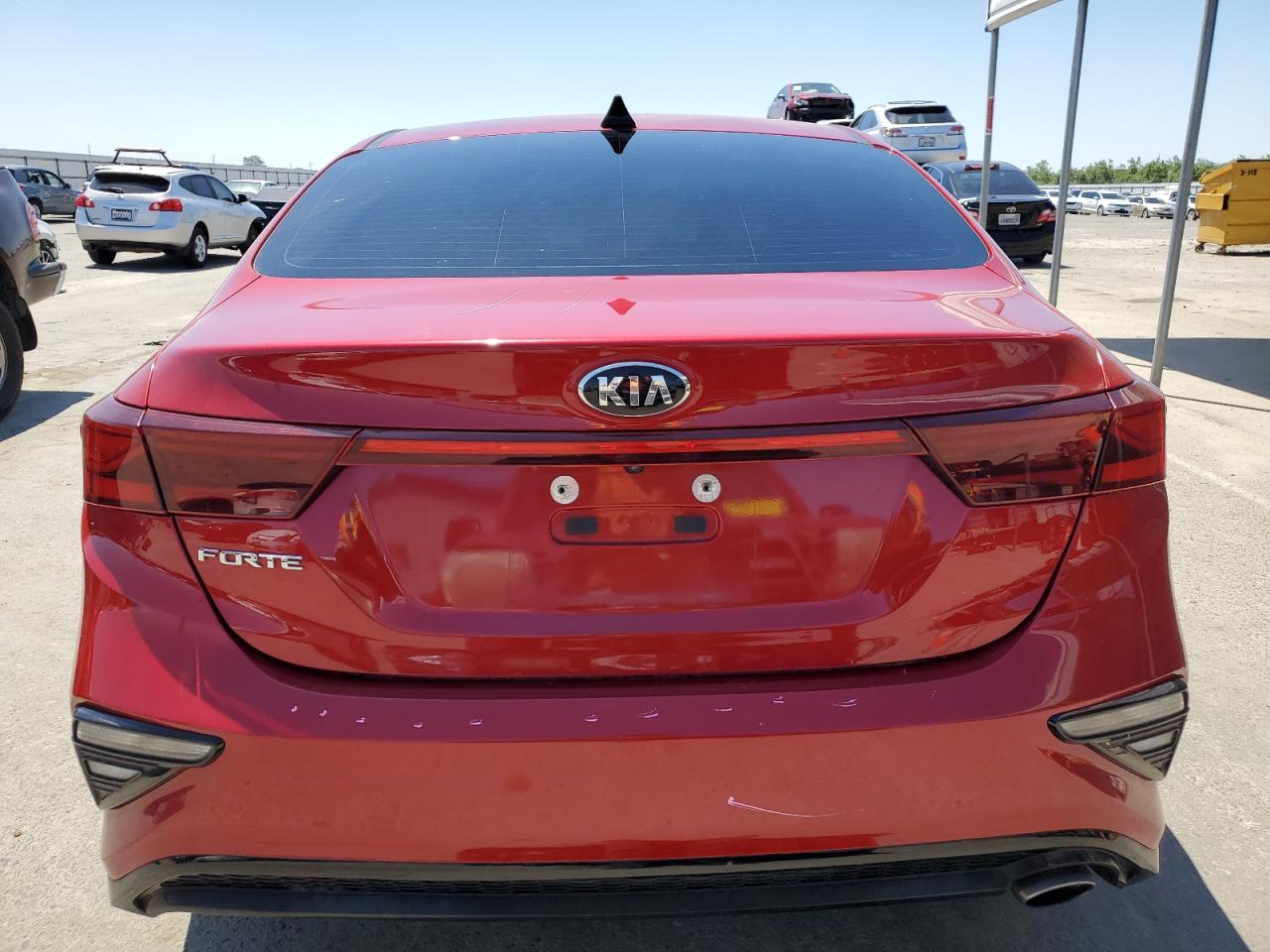 3KPF24AD7KE039045 2019 Kia Forte Fe