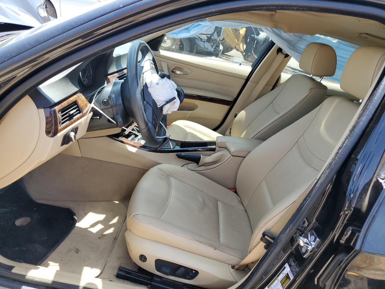 WBAPH73509A173111 2009 BMW 328 I