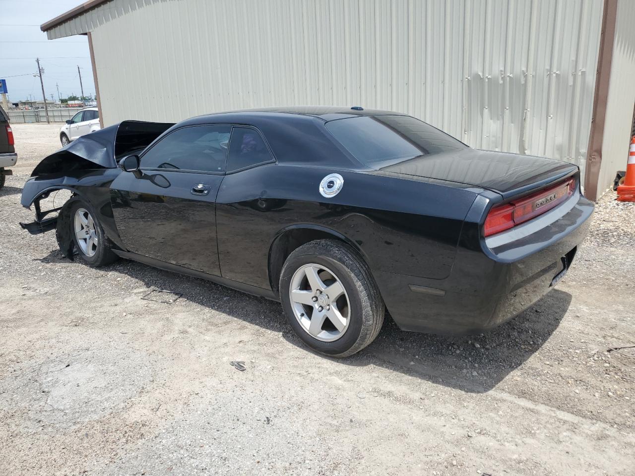 2B3CJ4DV9AH289398 2010 Dodge Challenger Se