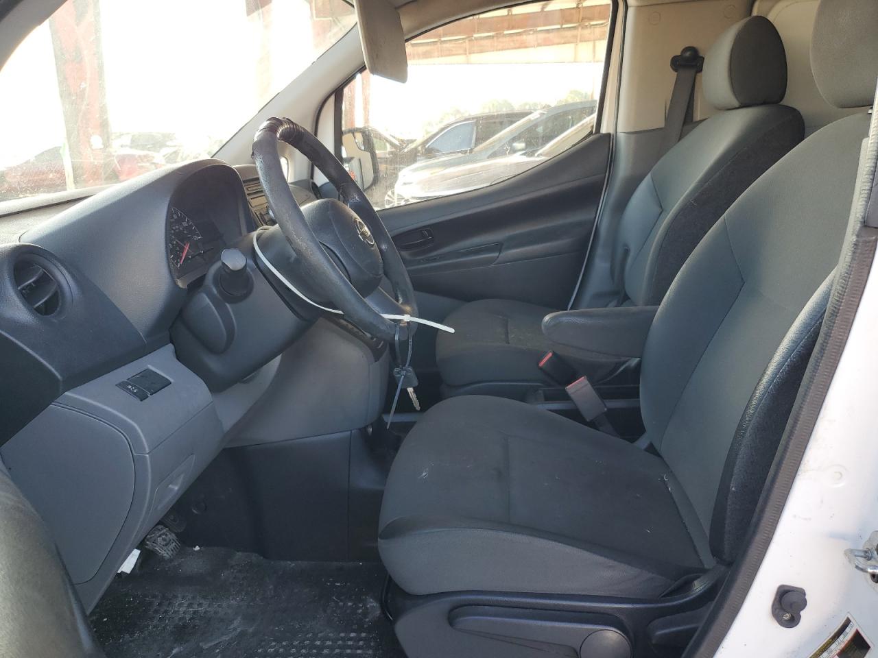 3N6CM0KN6HK698285 2017 Nissan Nv200 2.5S