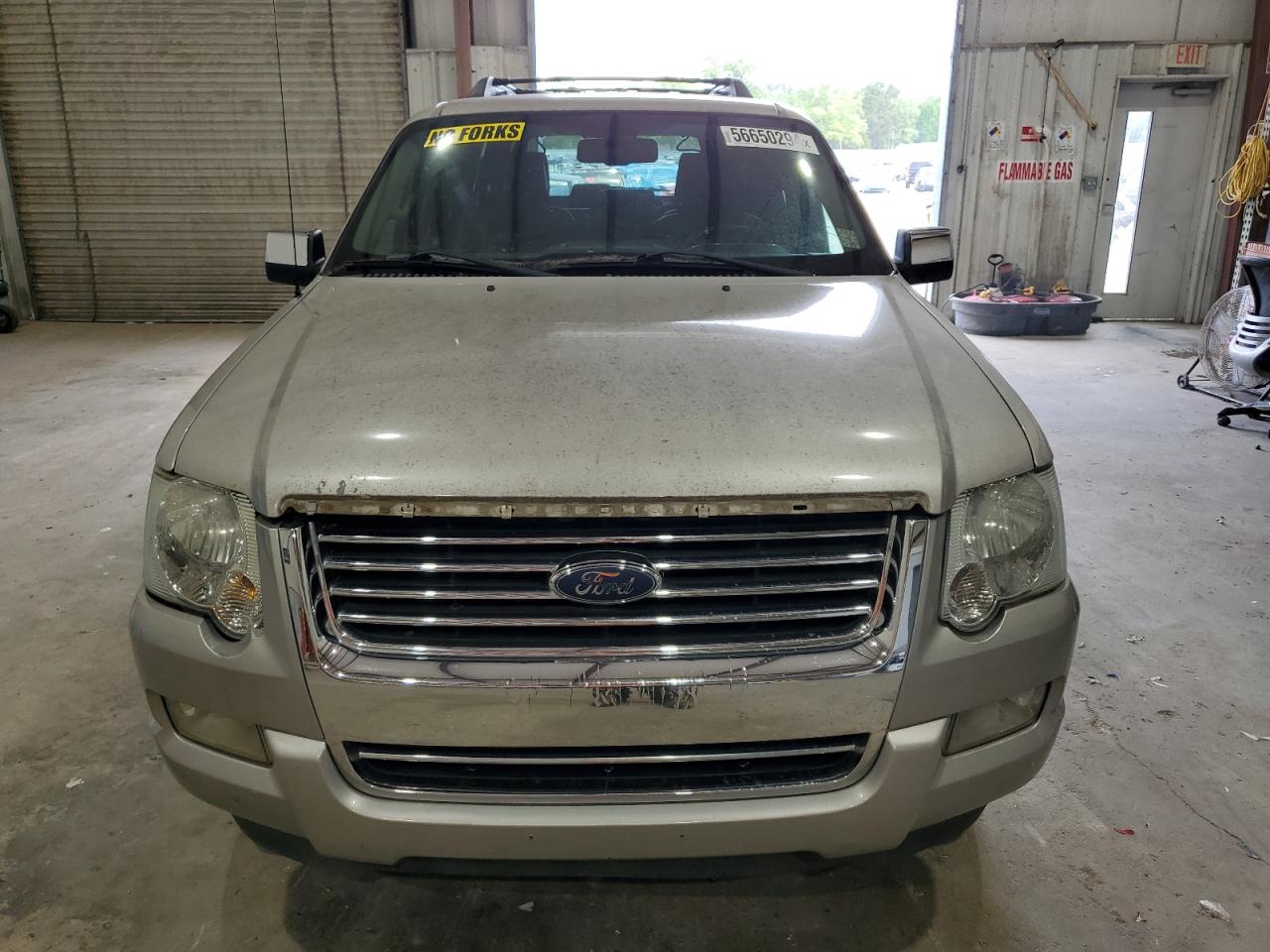 1FMEU65E77UA81997 2007 Ford Explorer Limited