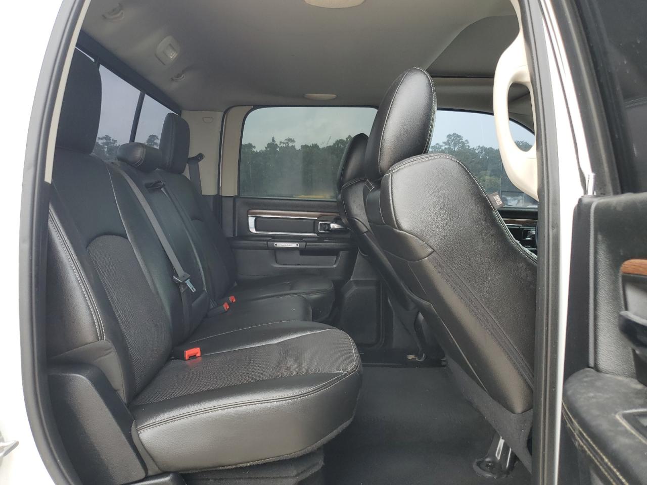 3C6UR5FL8FG650504 2017 Ram 2500 Laramie