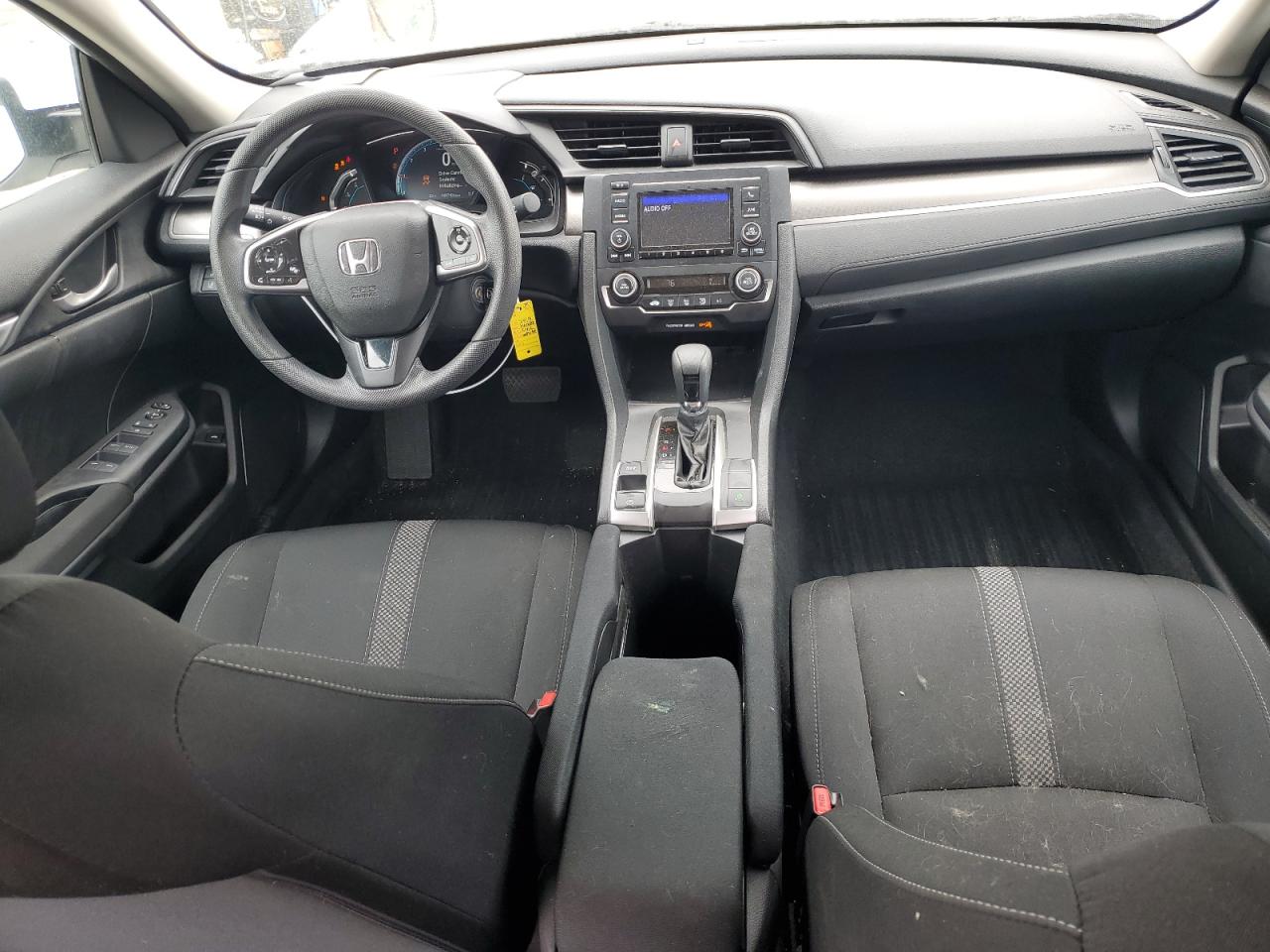 2HGFC2F64KH586050 2019 Honda Civic Lx