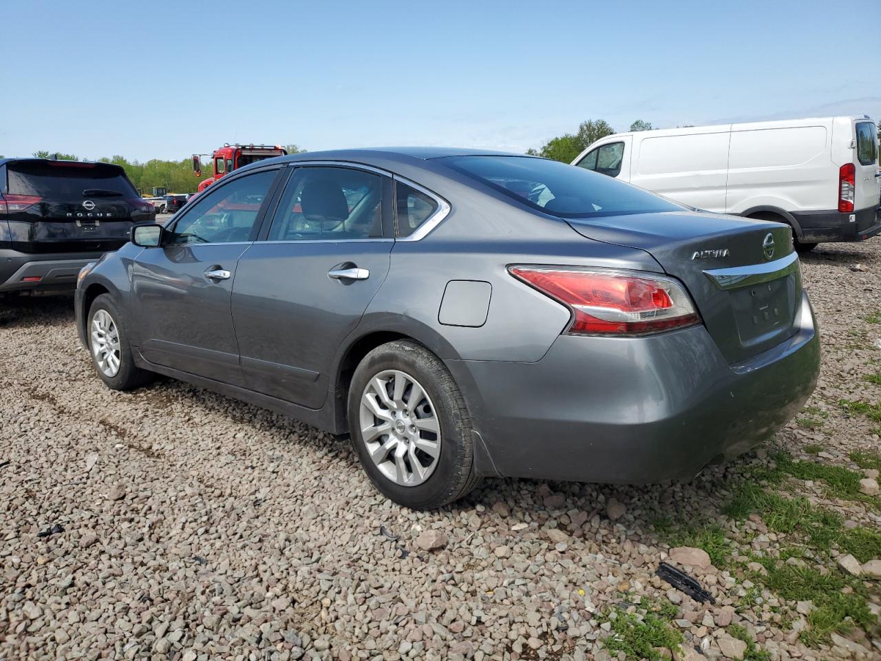 1N4AL3AP2FC580230 2015 Nissan Altima 2.5