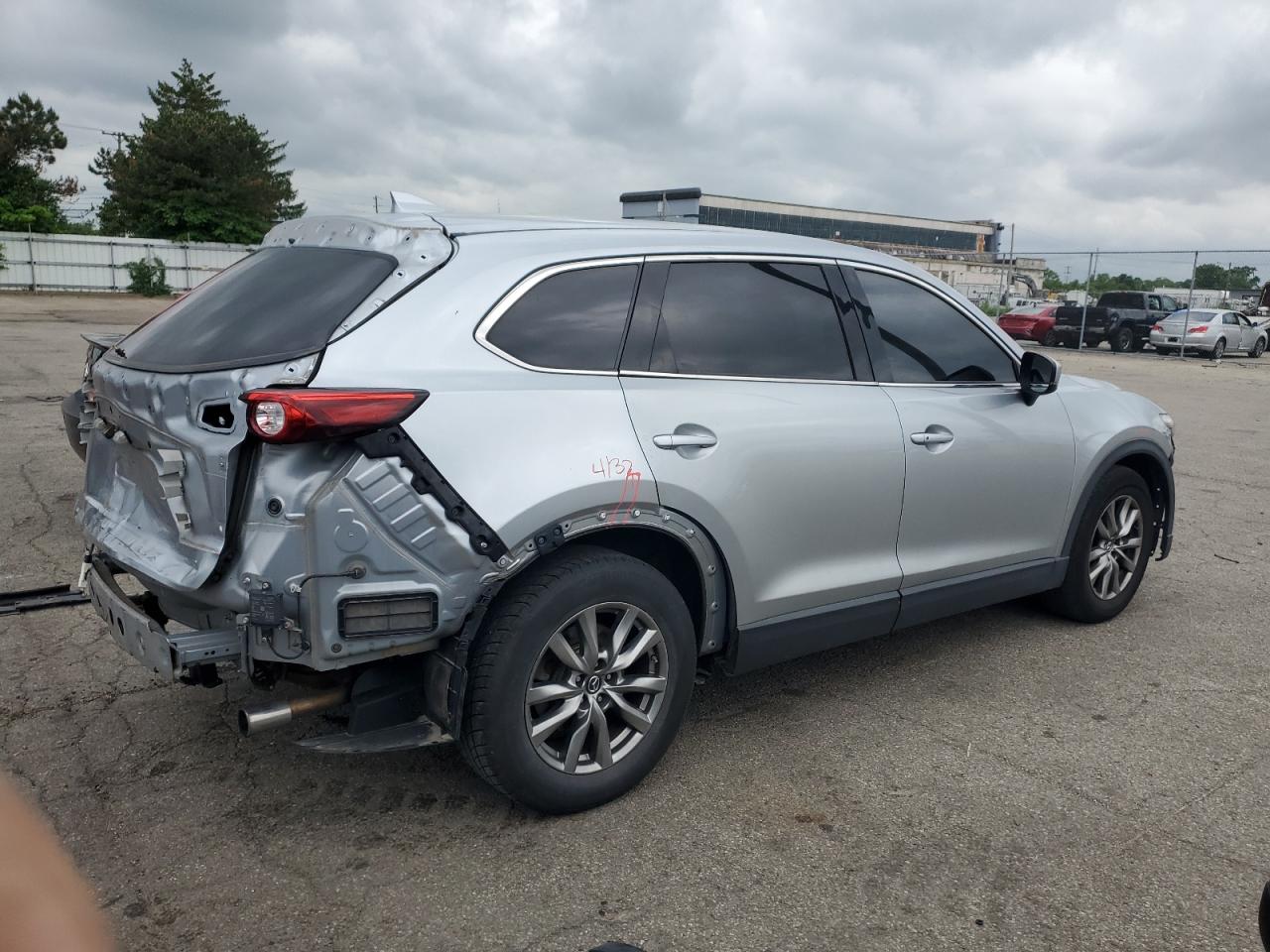 JM3TCBCY2J0222940 2018 Mazda Cx-9 Touring