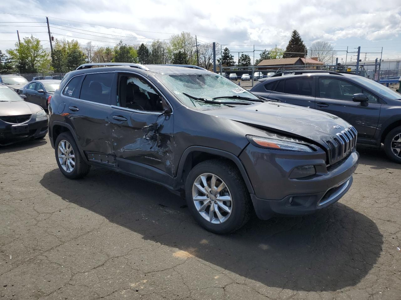 2015 Jeep Cherokee Limited vin: 1C4PJMDS9FW511727