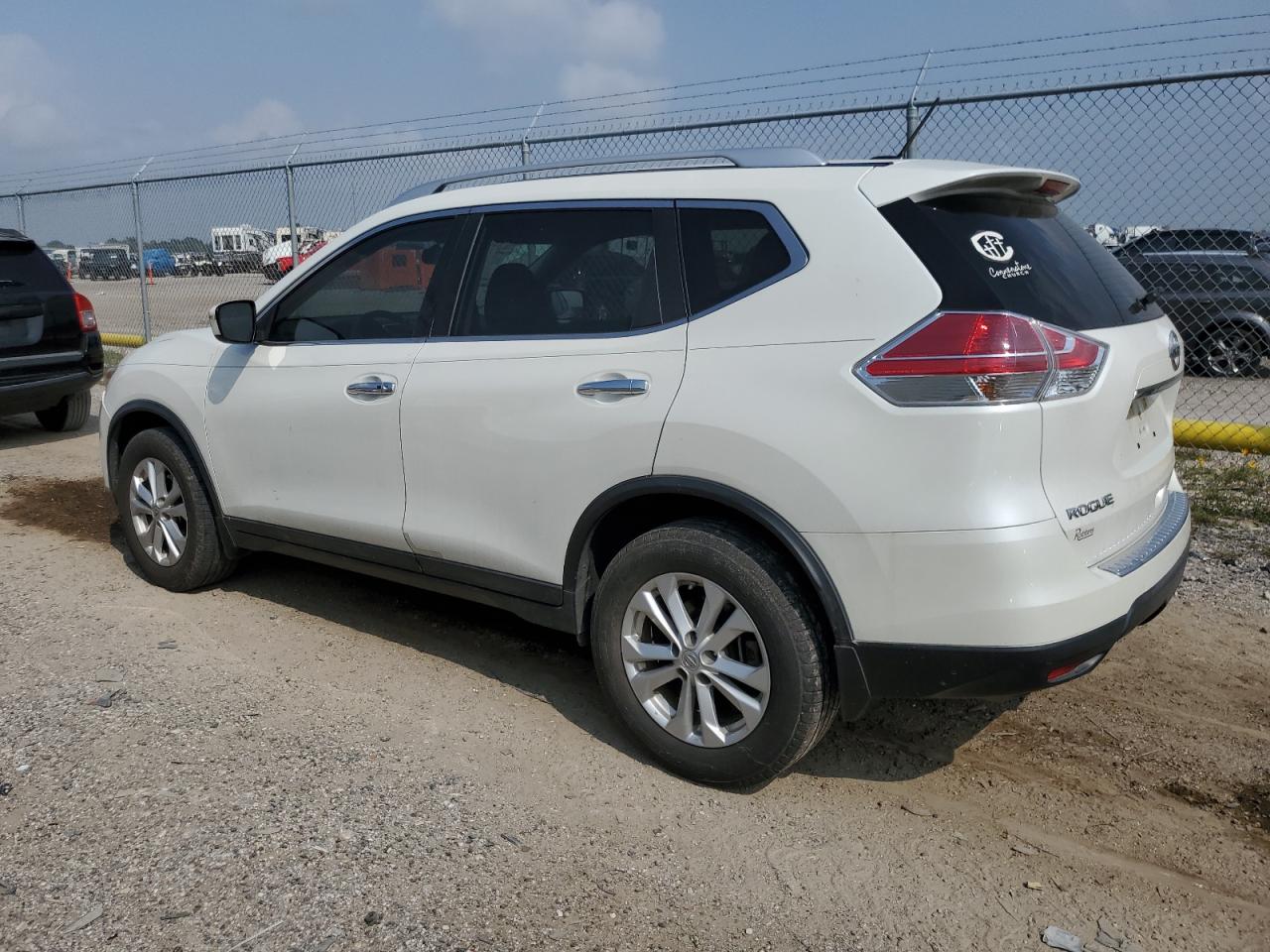 KNMAT2MT5GP620212 2016 Nissan Rogue S