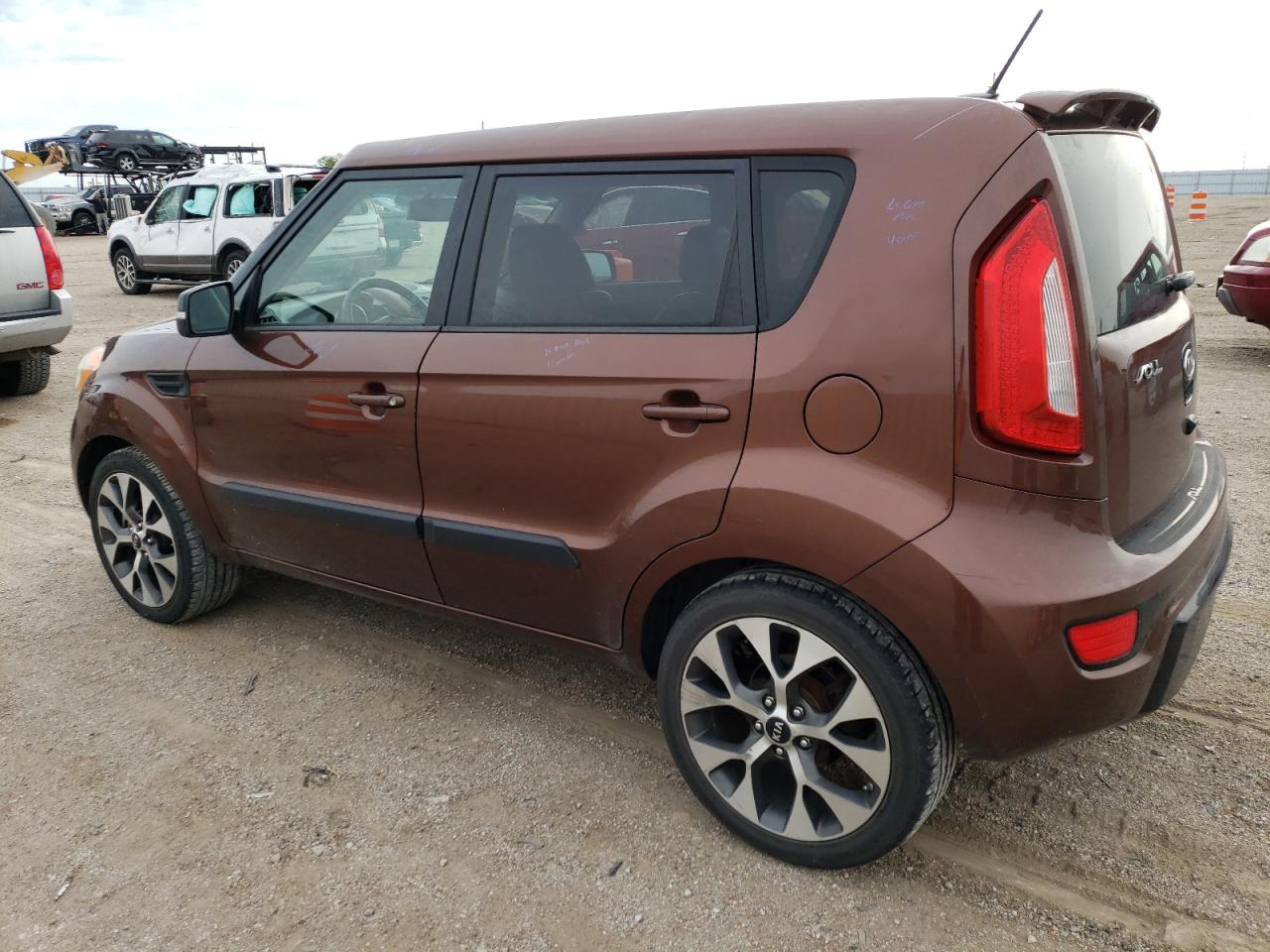 KNDJT2A60C7422520 2012 Kia Soul +