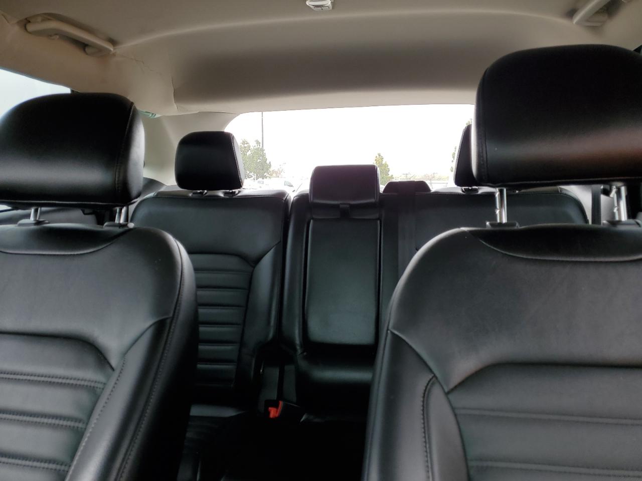 2FMPK3J82JBB52999 2018 Ford Edge Sel