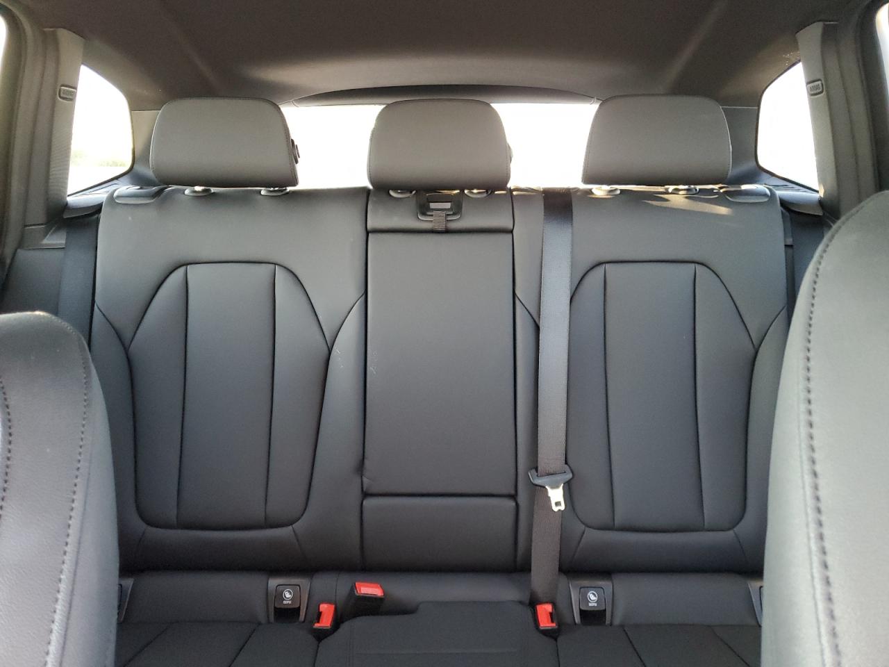 5UXTY3C06M9F50261 2021 BMW X3 Sdrive30I