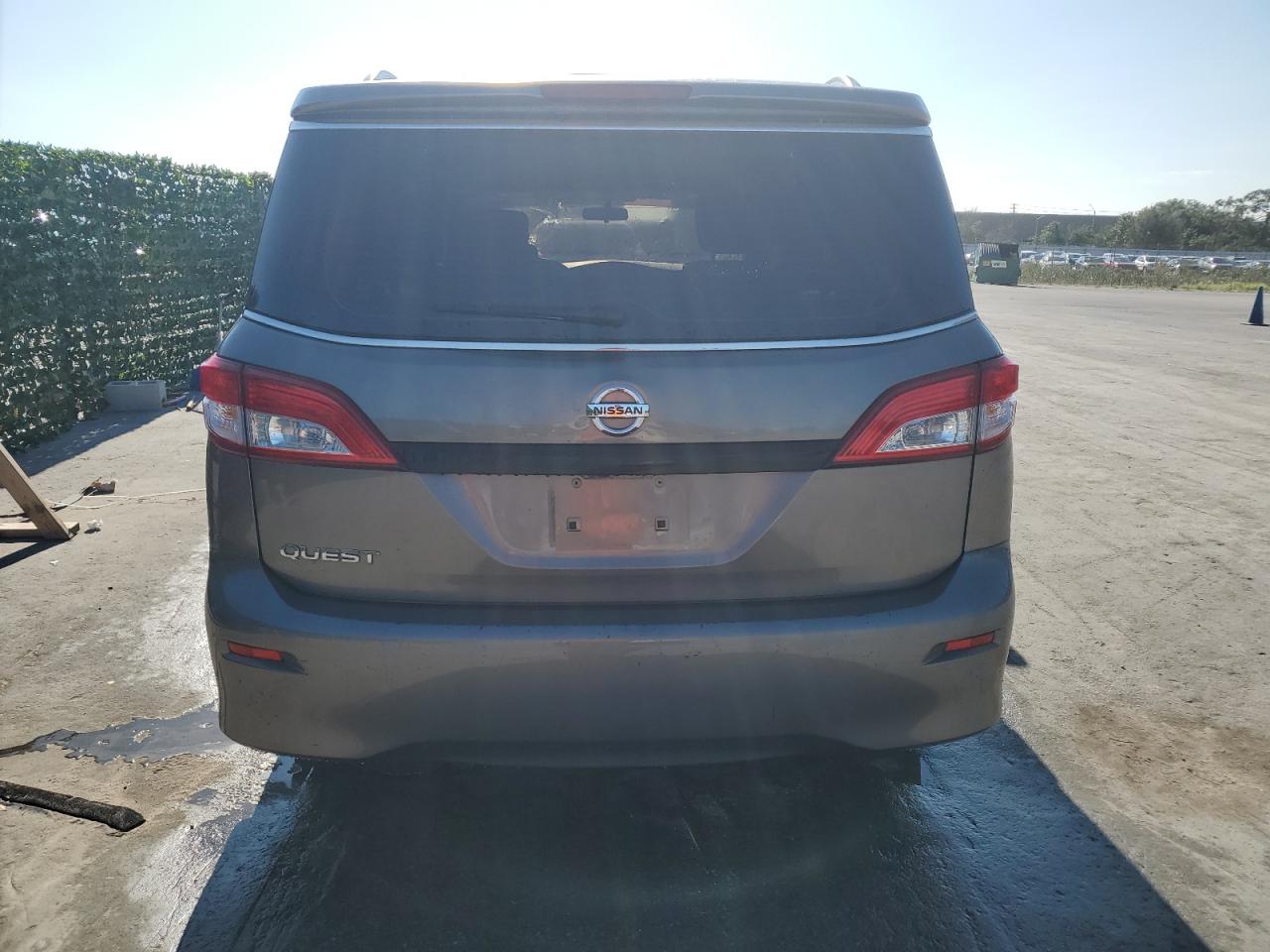 JN8AE2KP3F9132920 2015 Nissan Quest S