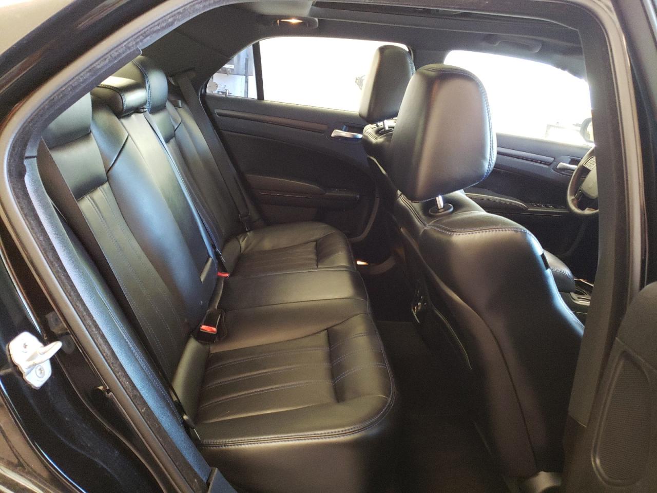 2C3CCADT7CH315445 2012 Chrysler 300 S