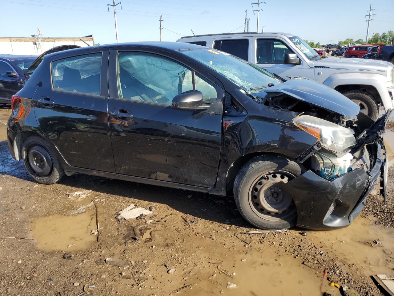 Lot #2521788480 2017 TOYOTA YARIS L