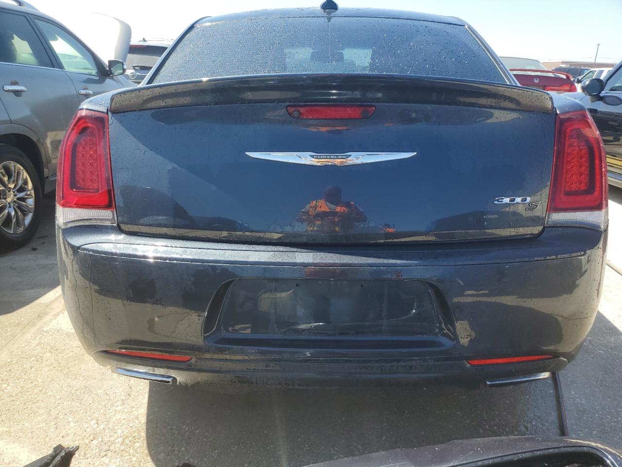 2C3CCABG4HH616025 2017 Chrysler 300 S