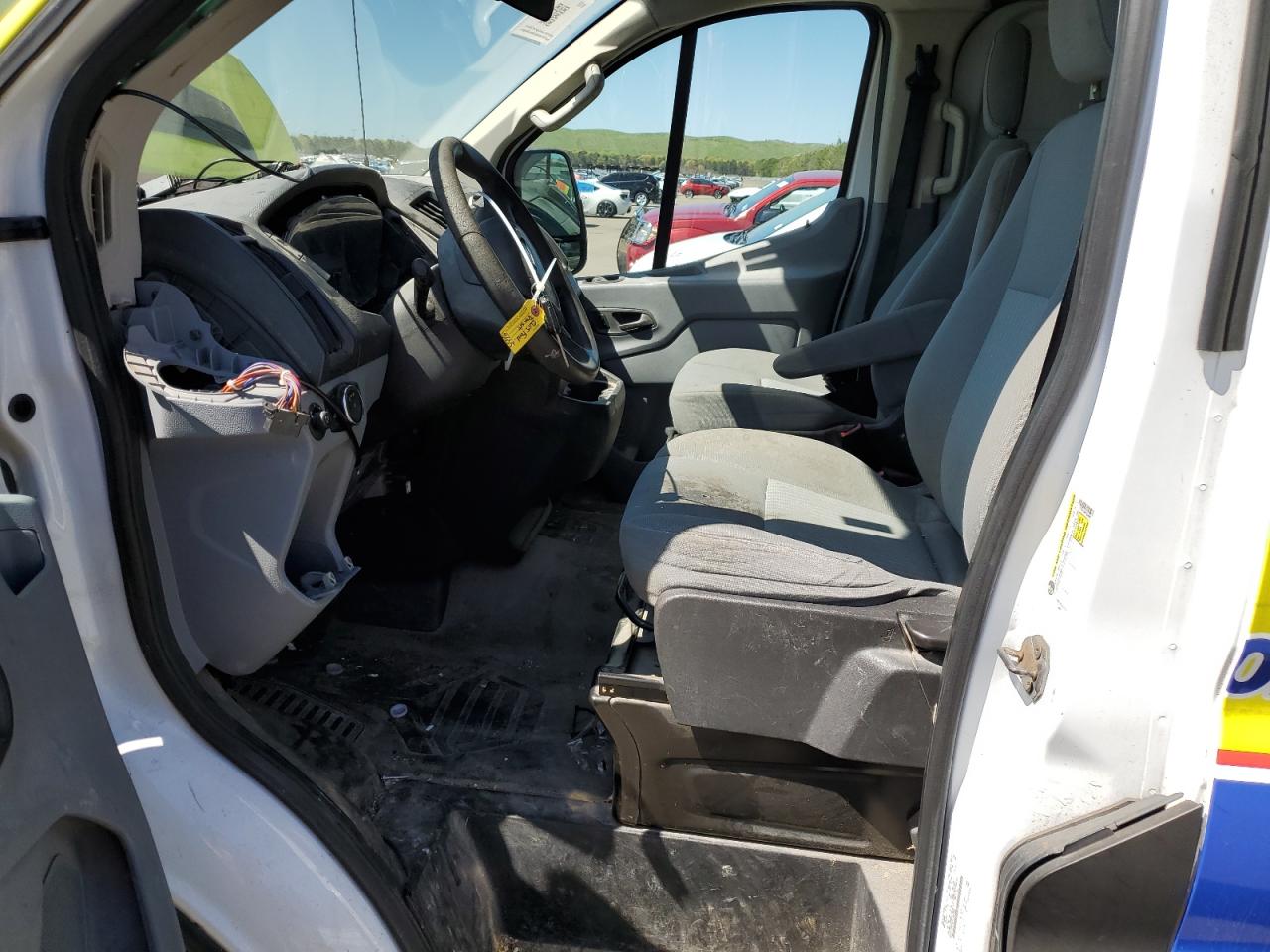 1FTYR1ZM7FKB04888 2015 Ford Transit T-250