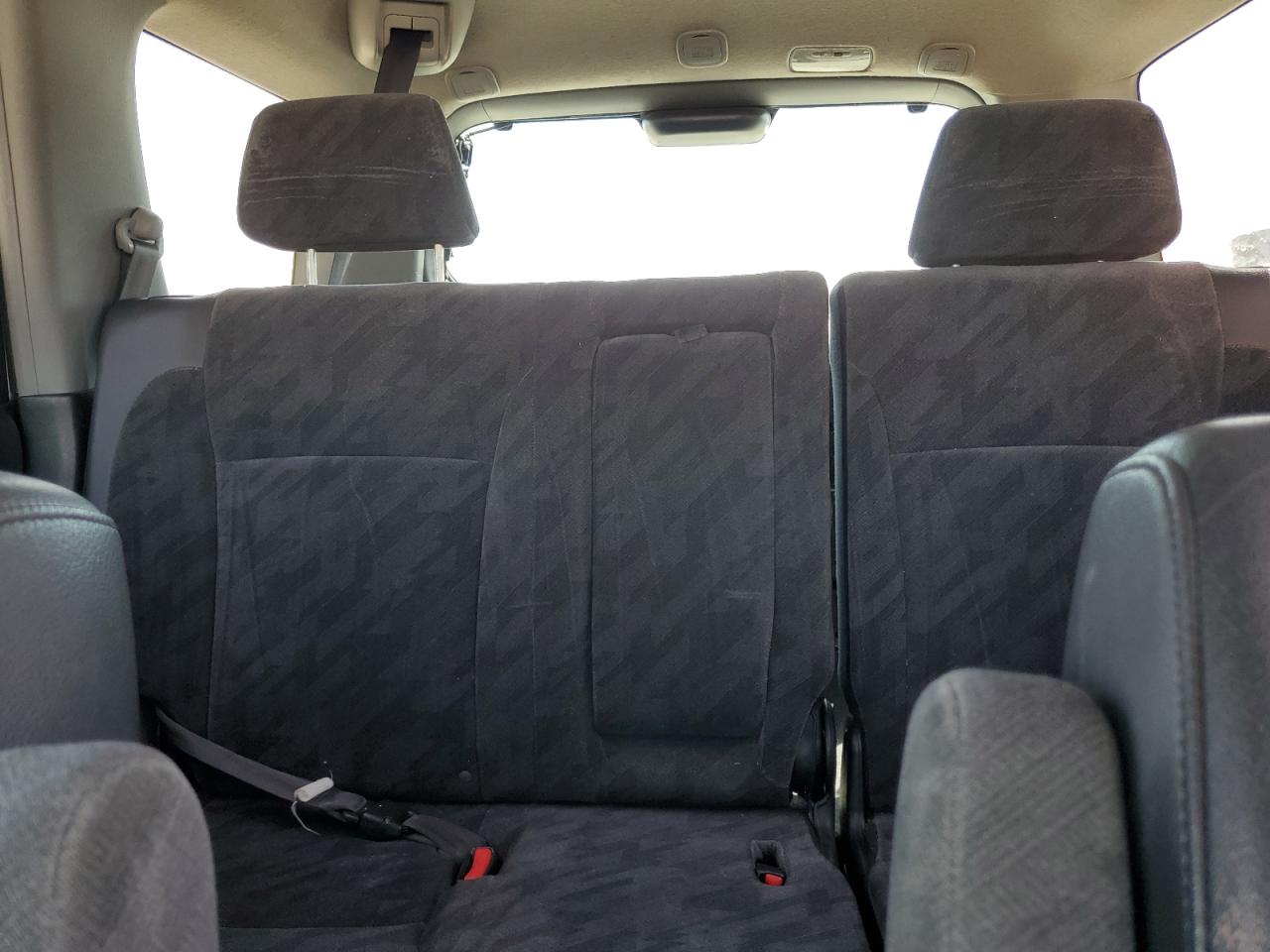 JHLRD78814C010400 2004 Honda Cr-V Ex