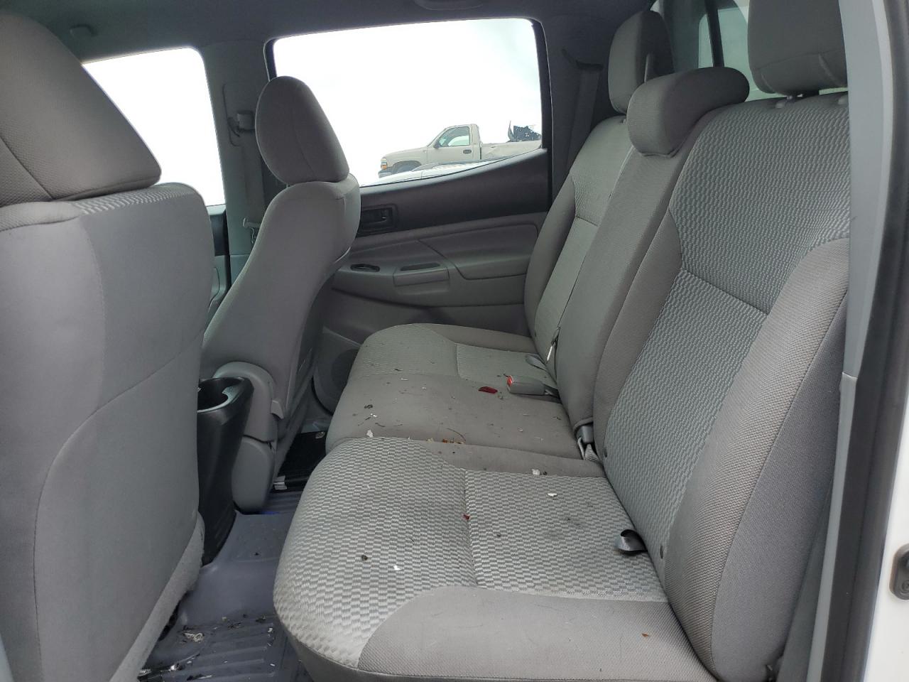 5TFLU4EN8DX061008 2013 Toyota Tacoma Double Cab