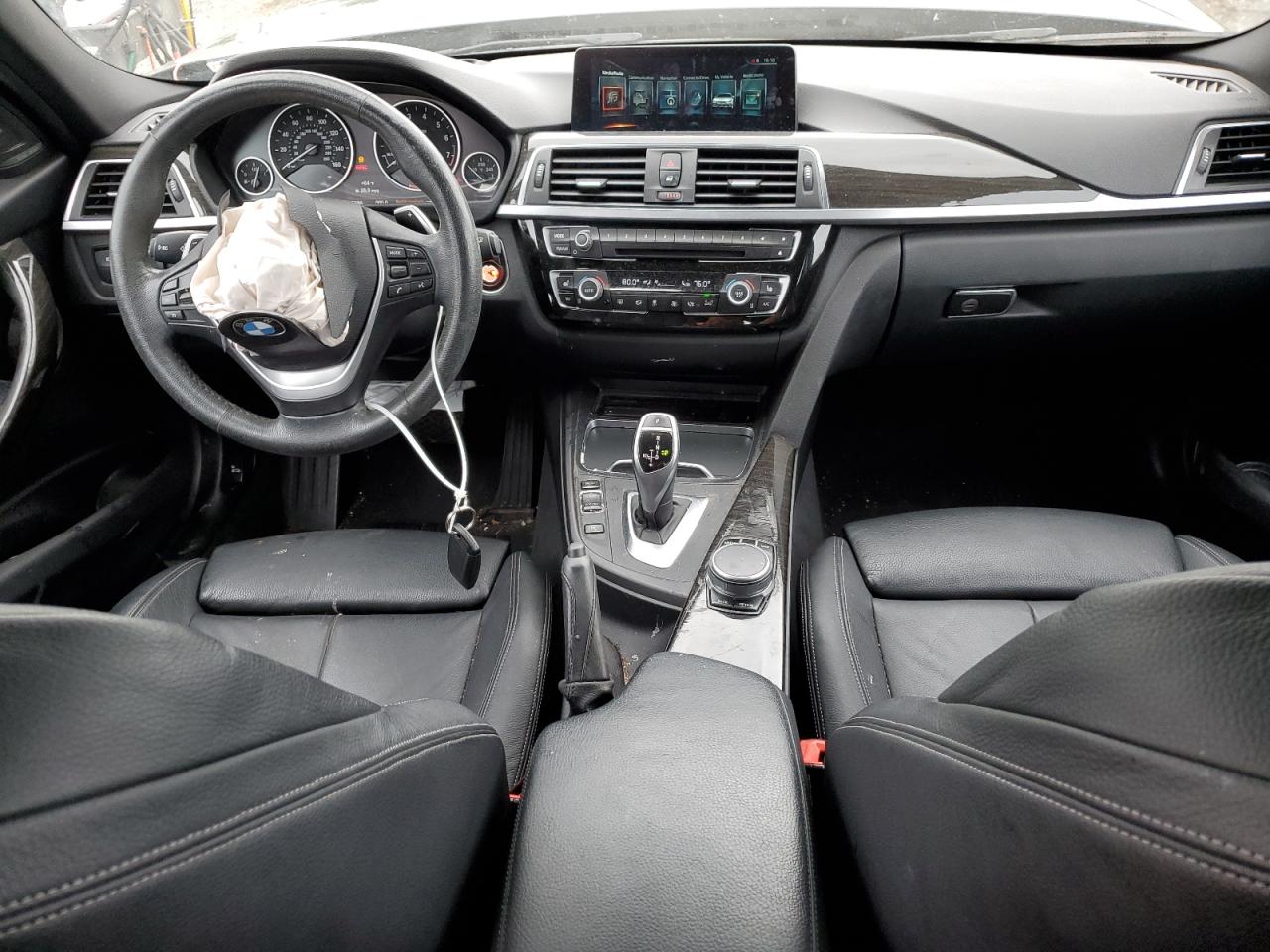 WBA8K3C35HA022793 2017 BMW 330 Xi