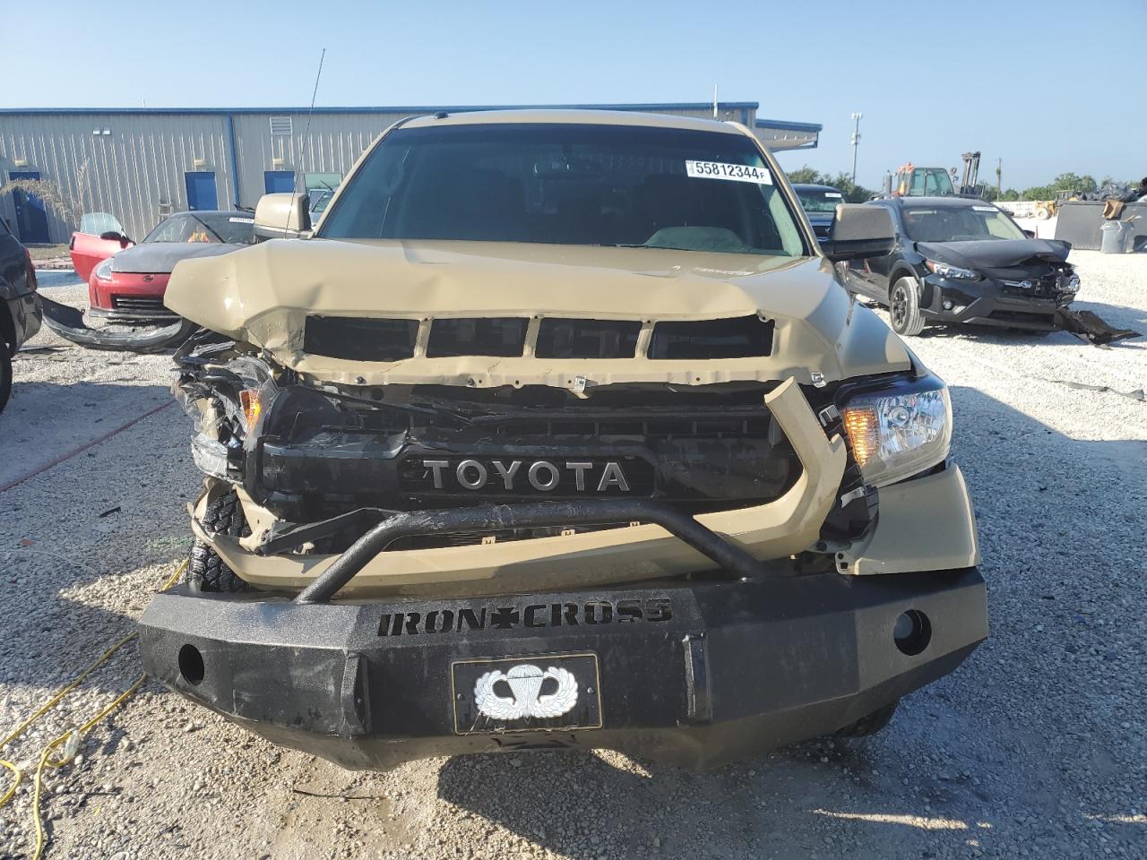 5TFDW5F1XGX559084 2016 Toyota Tundra Crewmax Sr5