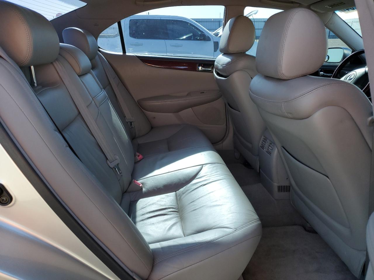 JTHBA30G245043332 2004 Lexus Es 330