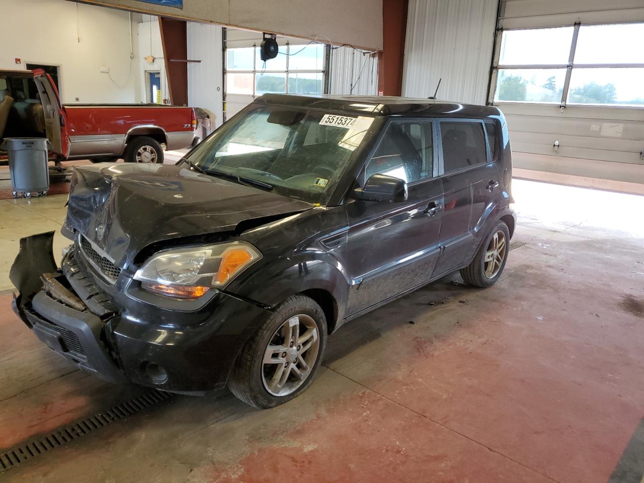 KNDJT2A23B7204387 2011 Kia Soul +