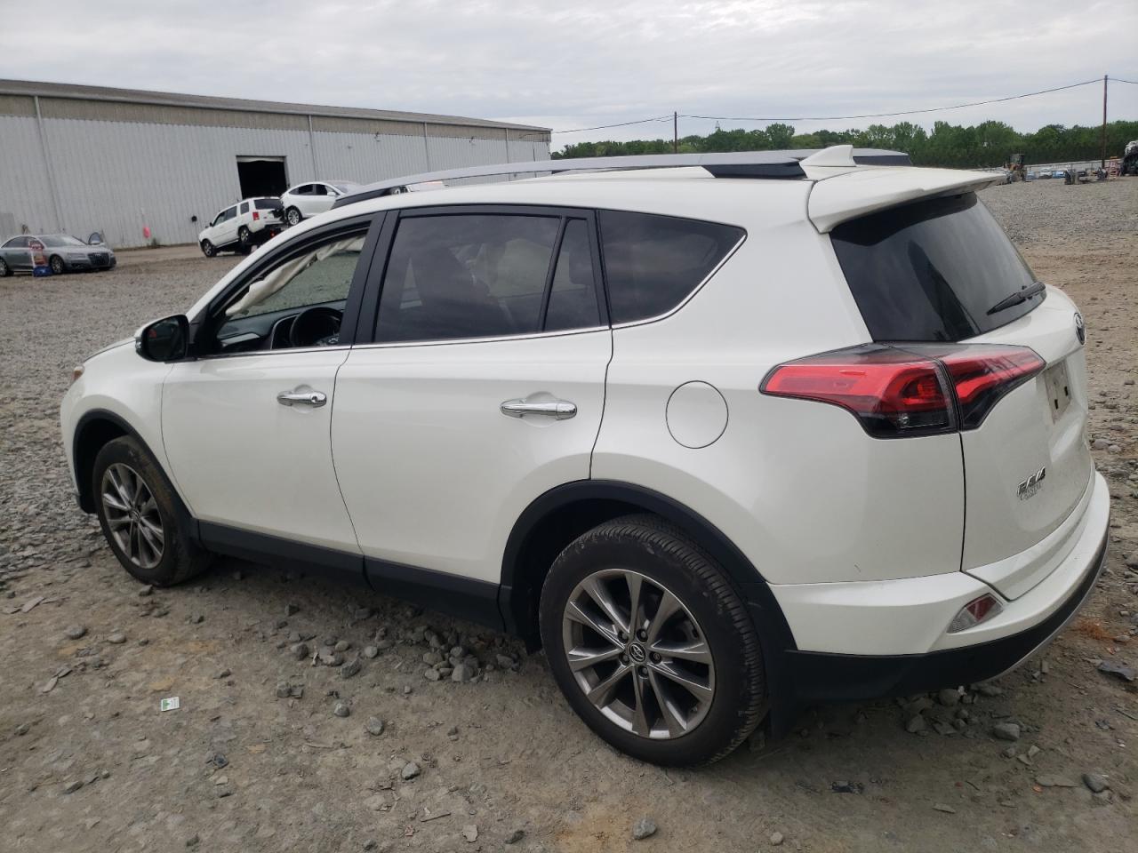 JTMDFREV9HD210688 2017 Toyota Rav4 Limited