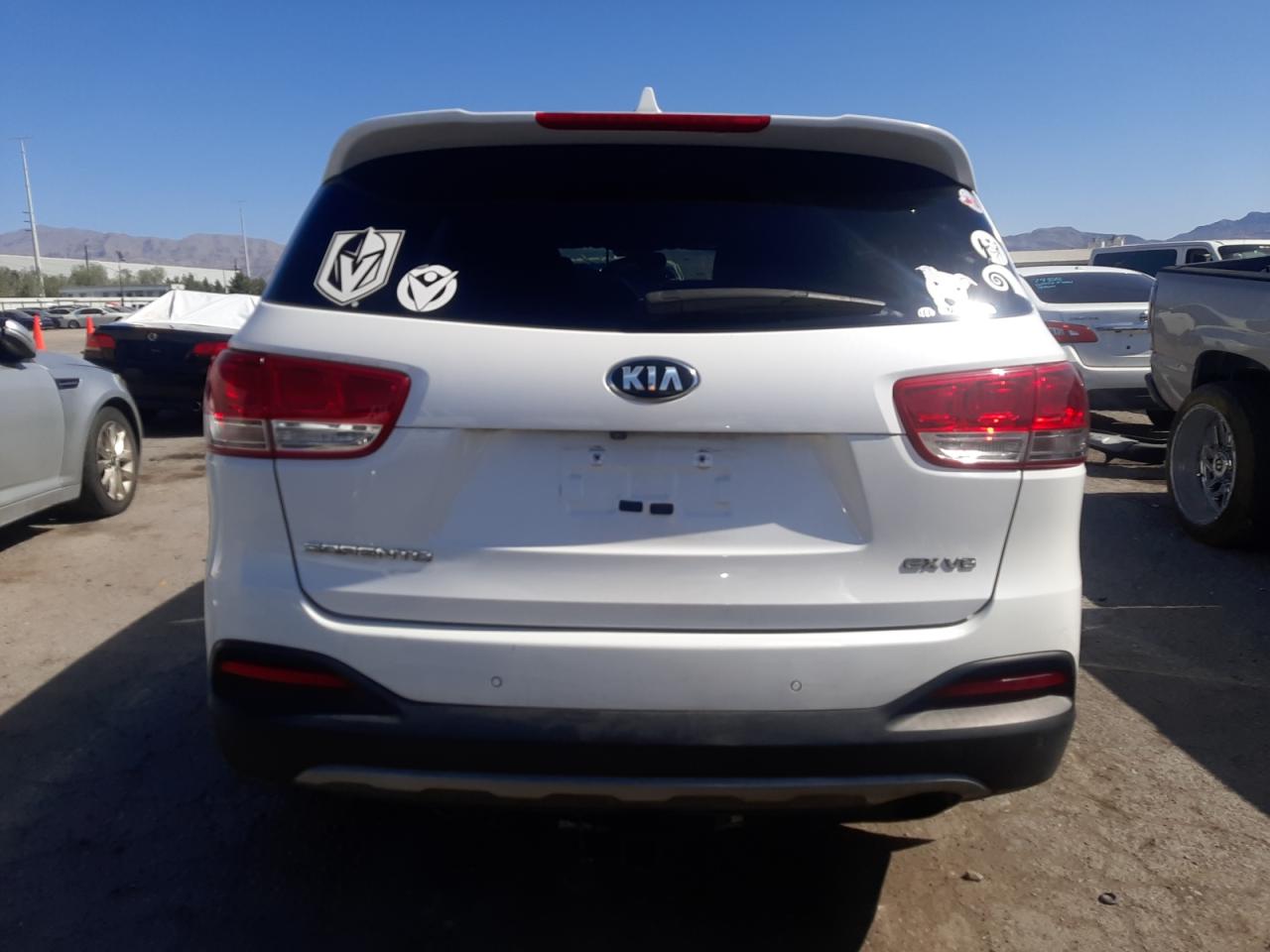 2017 Kia Sorento Ex vin: 5XYPHDA52HG201879