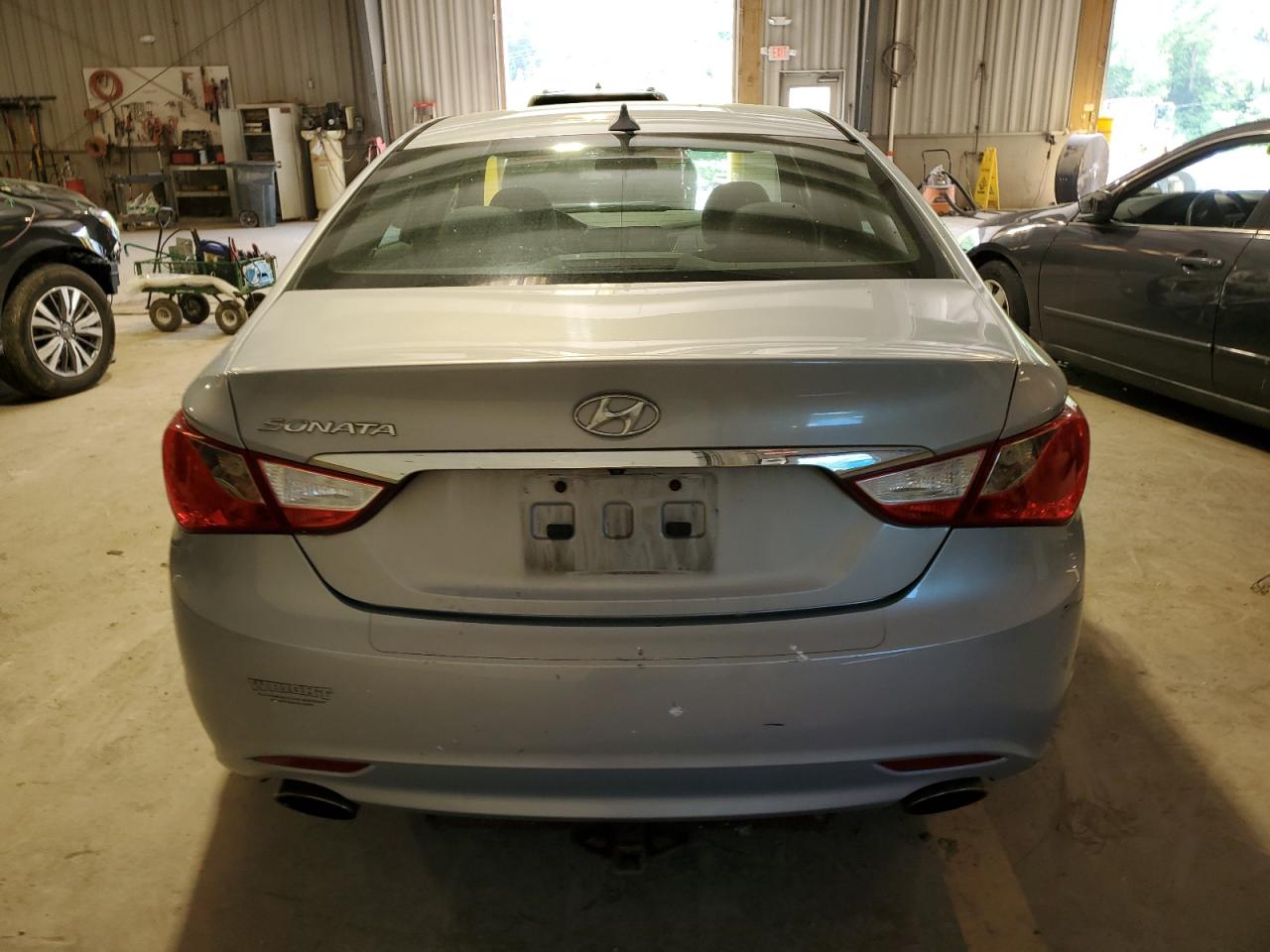 5NPEC4AC4CH427024 2012 Hyundai Sonata Se