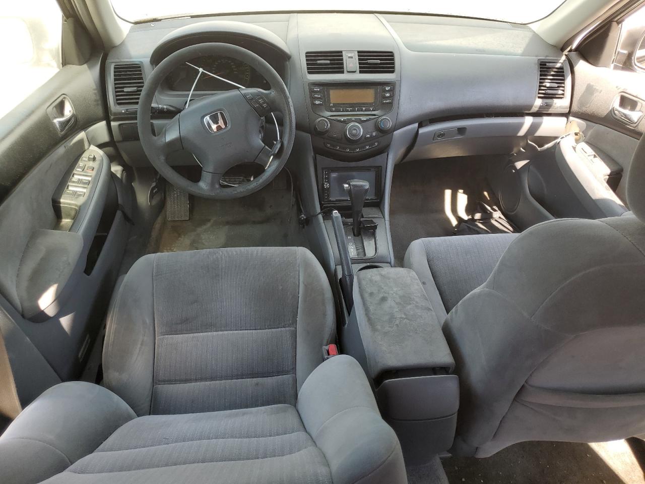 1HGCM56465A081095 2005 Honda Accord Lx