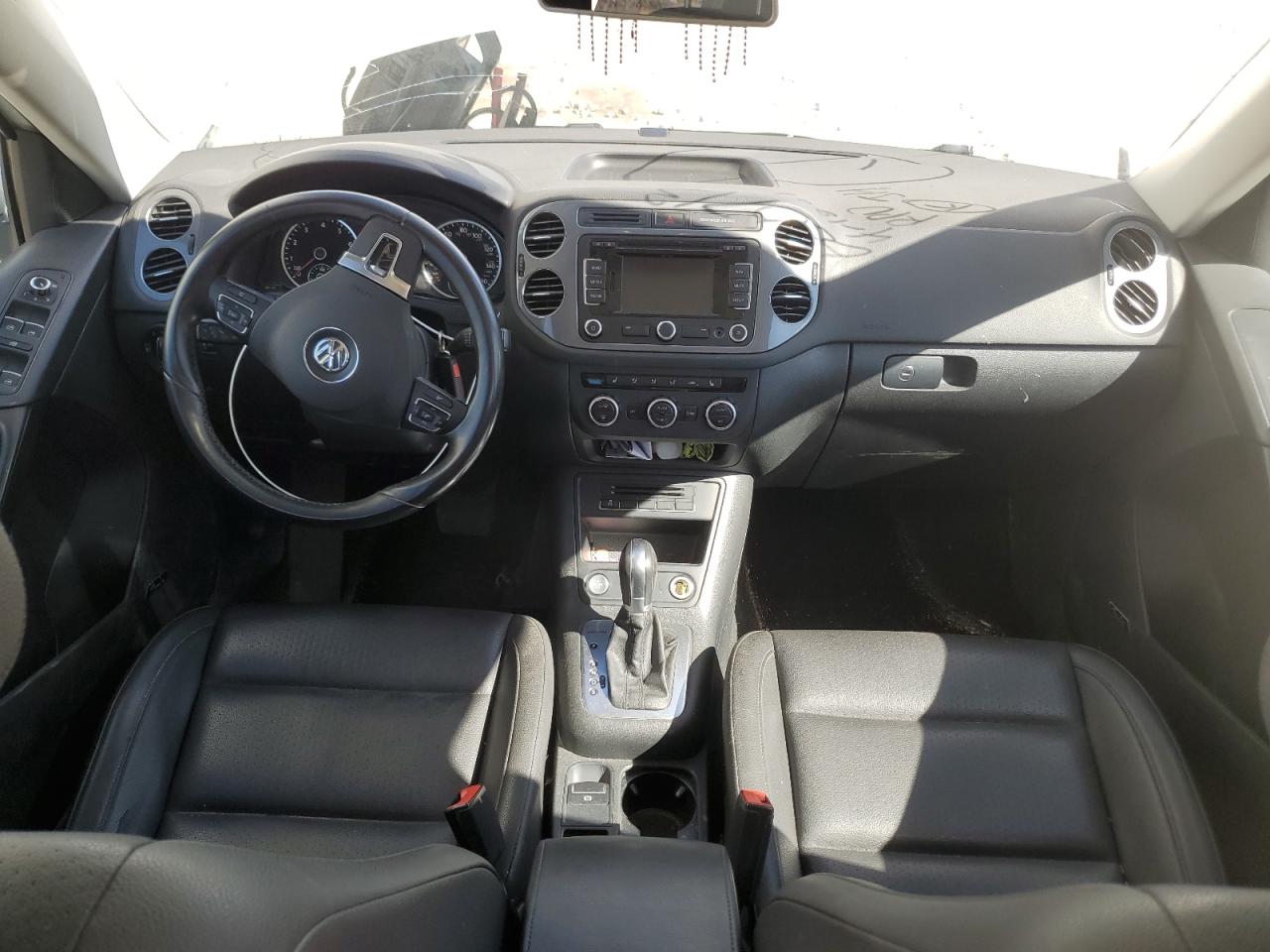 WVGBV7AX4FW518824 2015 Volkswagen Tiguan S