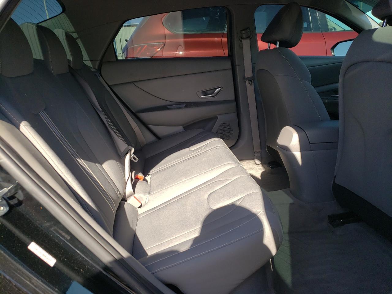 KMHLM4AJ3NU016379 2022 Hyundai Elantra Blue