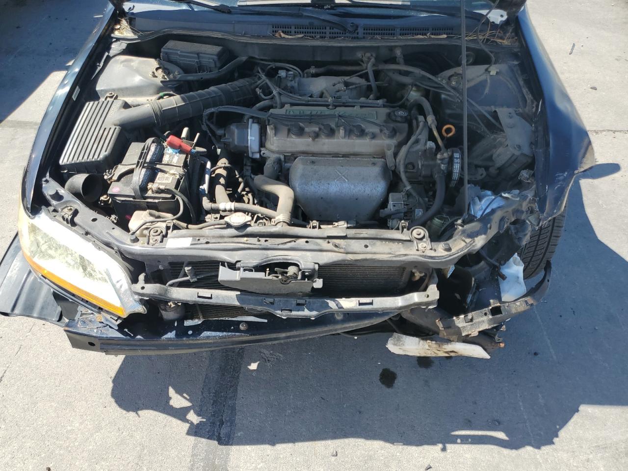 JHMCG6650YC001009 2000 Honda Accord Lx