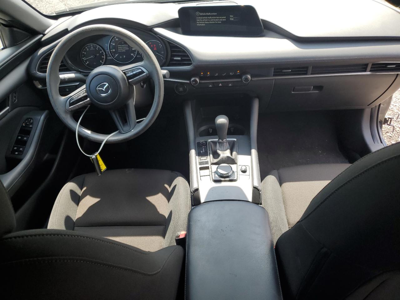 JM1BPAJL0N1502561 2022 Mazda 3