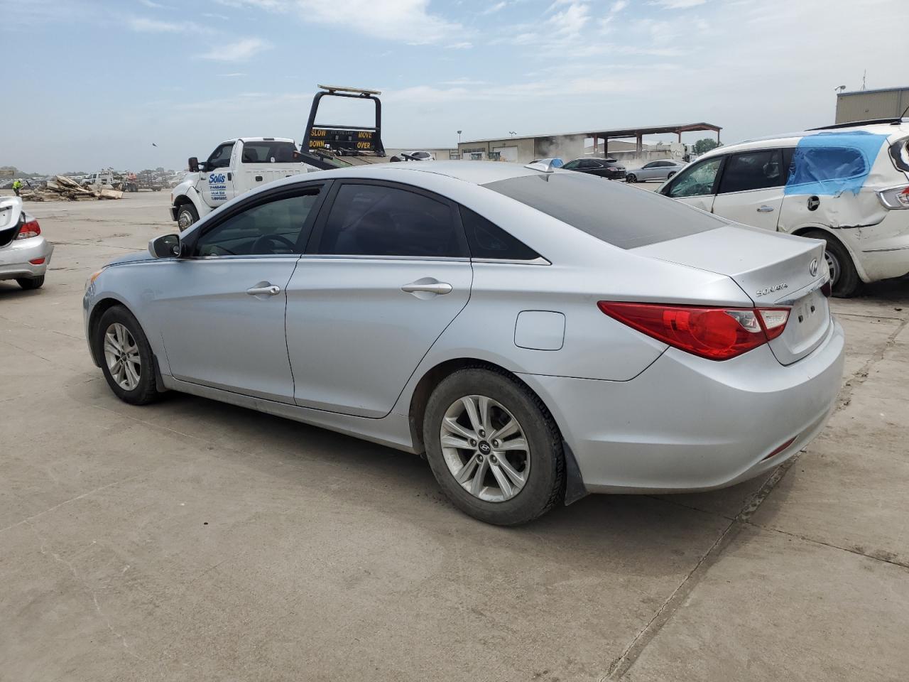 5NPEB4AC2CH445864 2012 Hyundai Sonata Gls