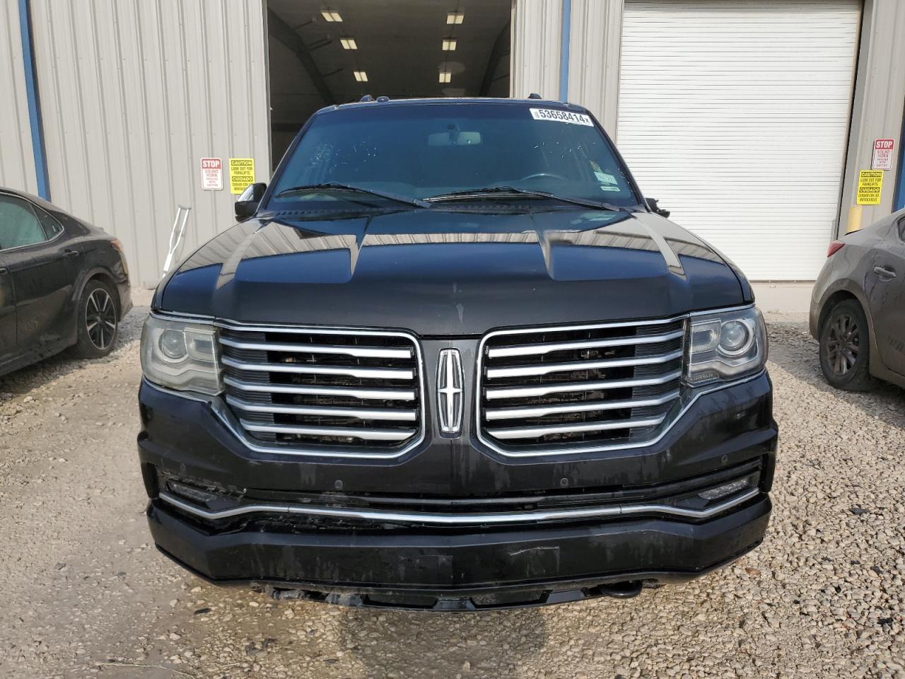 2015 Lincoln Navigator vin: 5LMJJ2HT2FEJ08796