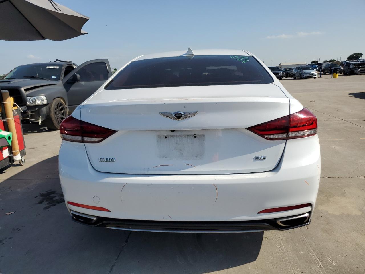 KMHGN4JE2JU216522 2018 Genesis G80 Base