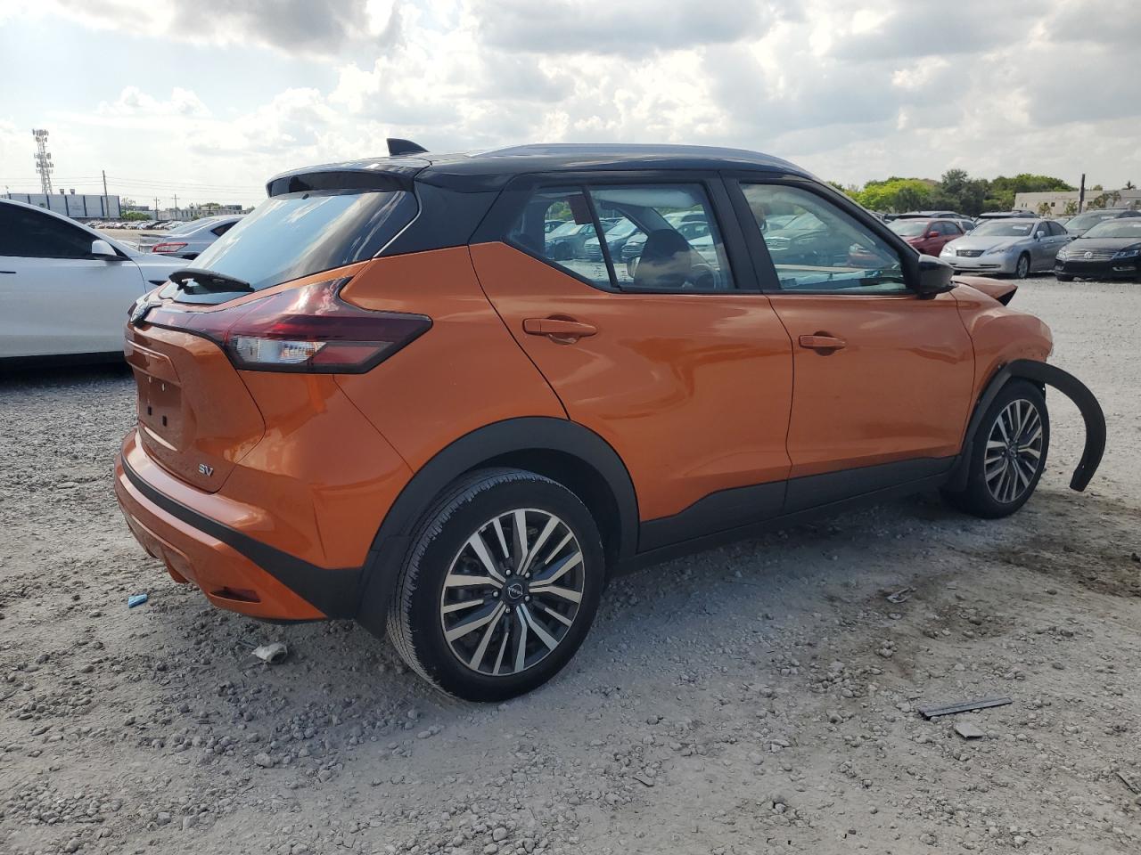 3N1CP5CV5NL482698 2022 Nissan Kicks Sv