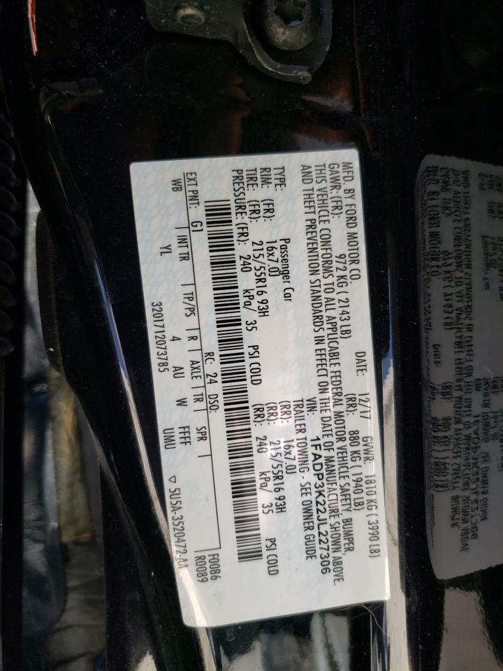 1FADP3K22JL227306 2018 Ford Focus Se