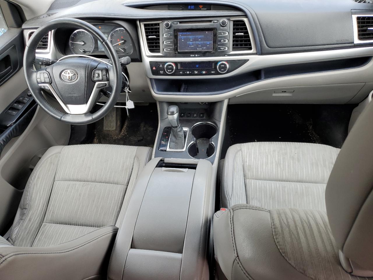 5TDBKRFH2ES045272 2014 Toyota Highlander Le