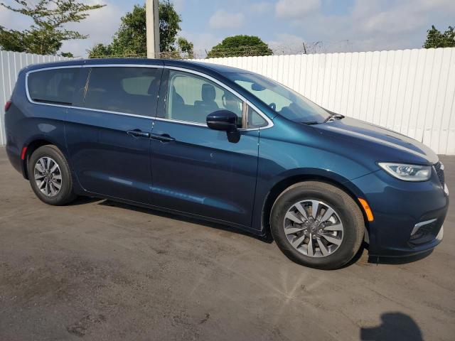 2022 Chrysler Pacifica Hybrid Touring L VIN: 2C4RC1L70NR135103 Lot: 54091764