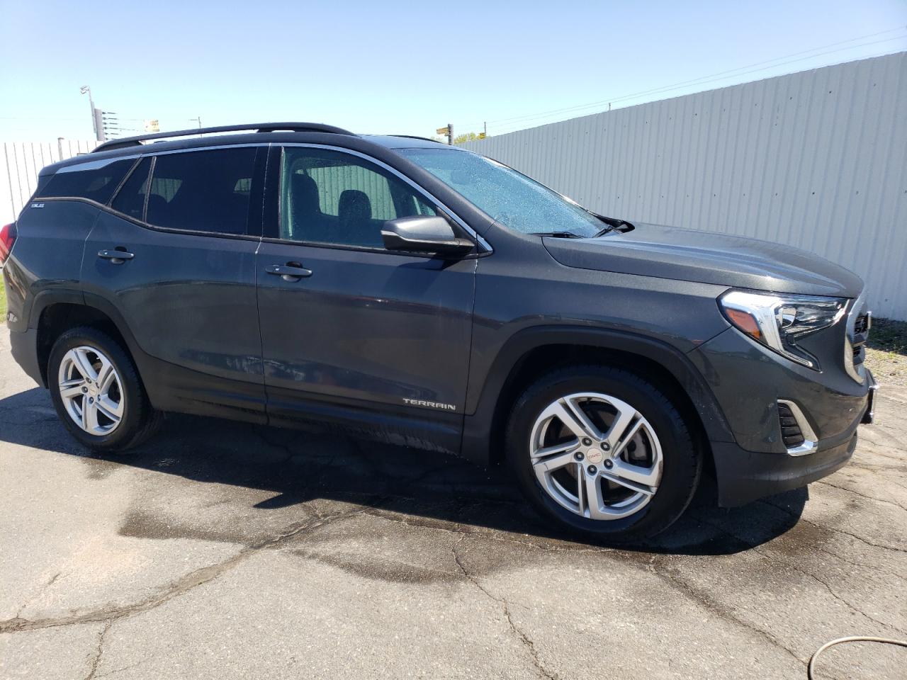 3GKALTEX3JL210393 2018 GMC Terrain Sle