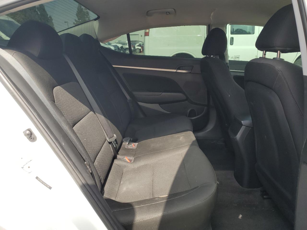 5NPD84LF1KH407588 2019 Hyundai Elantra Sel