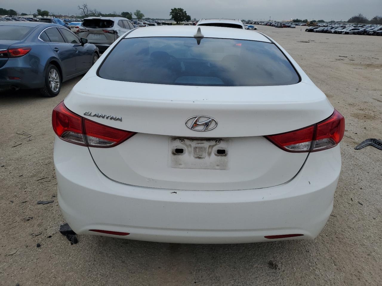 5NPDH4AE0DH428834 2013 Hyundai Elantra Gls