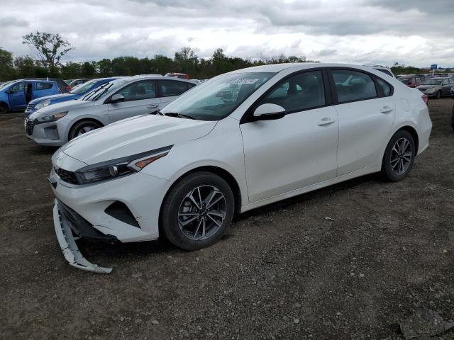 3KPF24AD7PE687394 Kia Forte LX