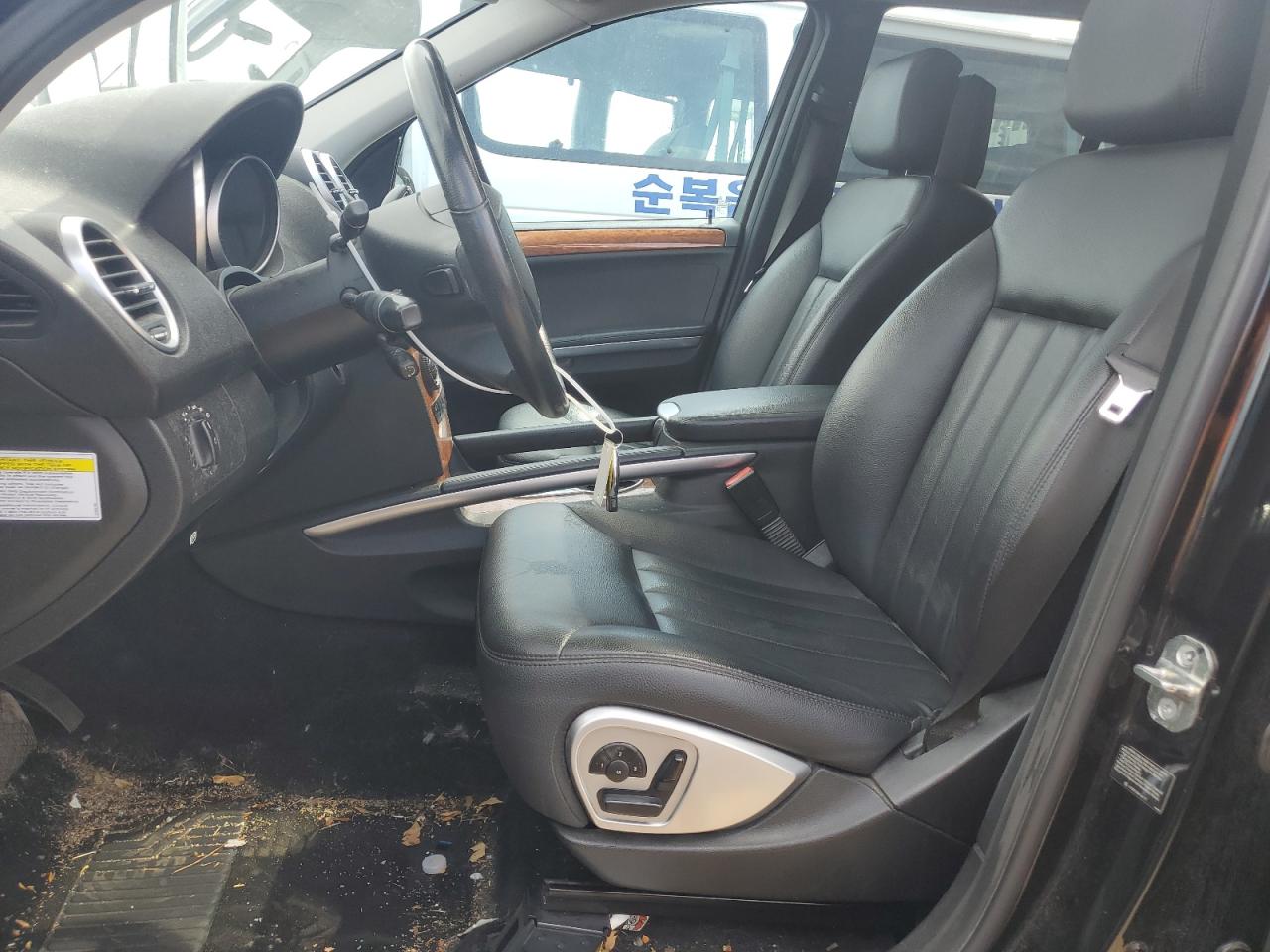 4JGBB86E18A414250 2008 Mercedes-Benz Ml 350