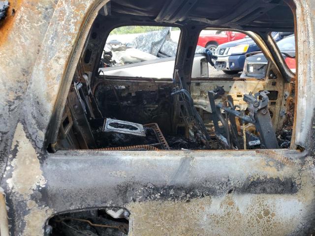 2004 Chevrolet Tahoe C1500 VIN: 1GNEC13V44R118894 Lot: 55831654