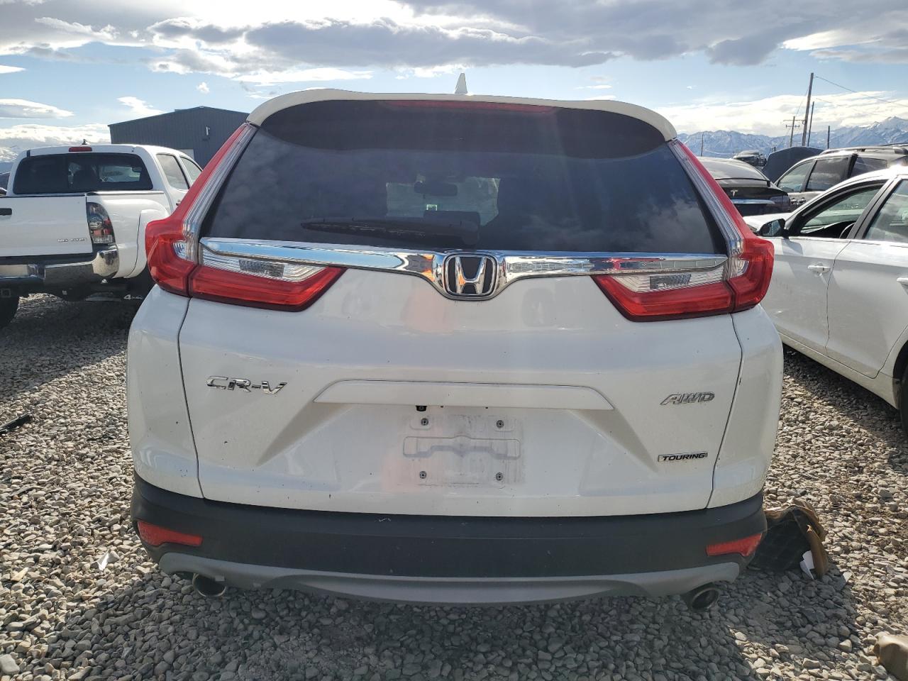 2HKRW2H96HH685446 2017 Honda Cr-V Touring