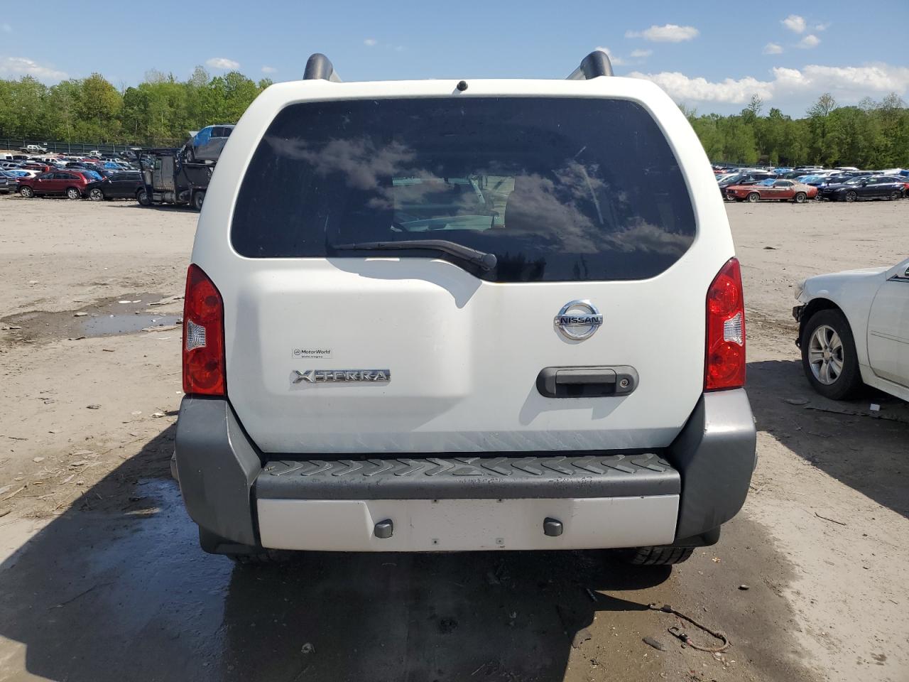 5N1AN0NW0EN807143 2014 Nissan Xterra X