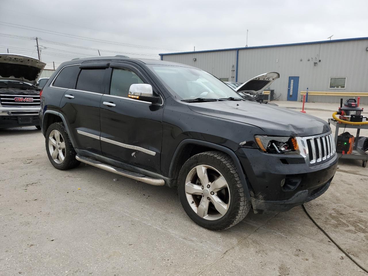 1C4RJECT1CC182558 2012 Jeep Grand Cherokee Overland